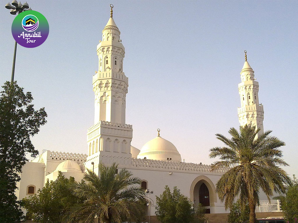 Belajar Sejarah Masjid Qiblatain, Salah Satu Destinasi Umrah